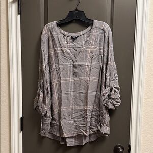 Gibson Gray Plaid Blouse